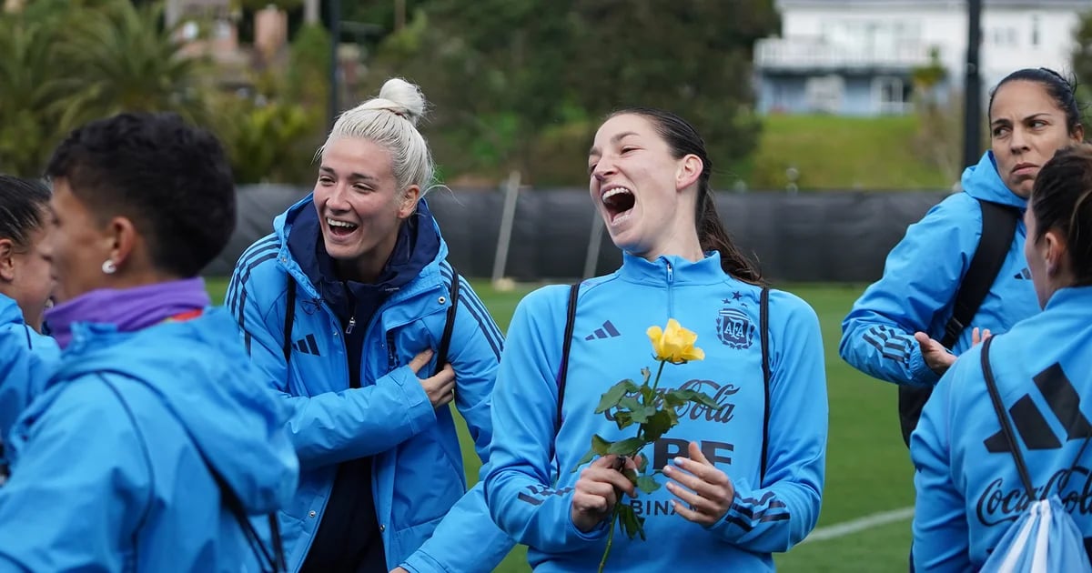 Behind the scenes of the women’s team’s first training session in New Zealand