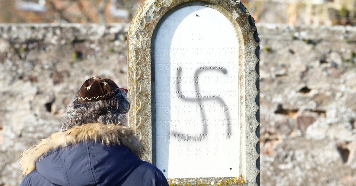 Nach den jüngsten Anschlägen auf Synagogen hat Deutschland gewarnt, mit „Null-Toleranz“ gegen Antisemitismus vorzugehen.