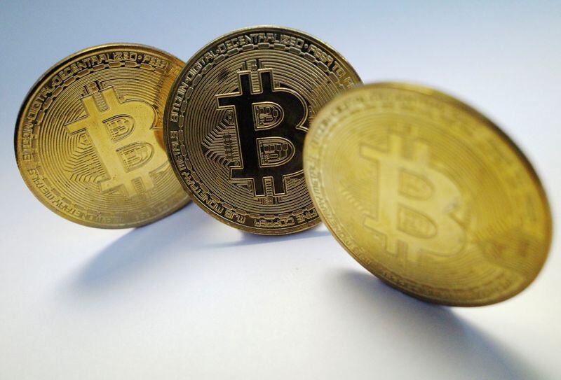 Stock photo illustrative of a representation of bitcoin.  Oct 19, 2021. REUTERS / Edgar Su /