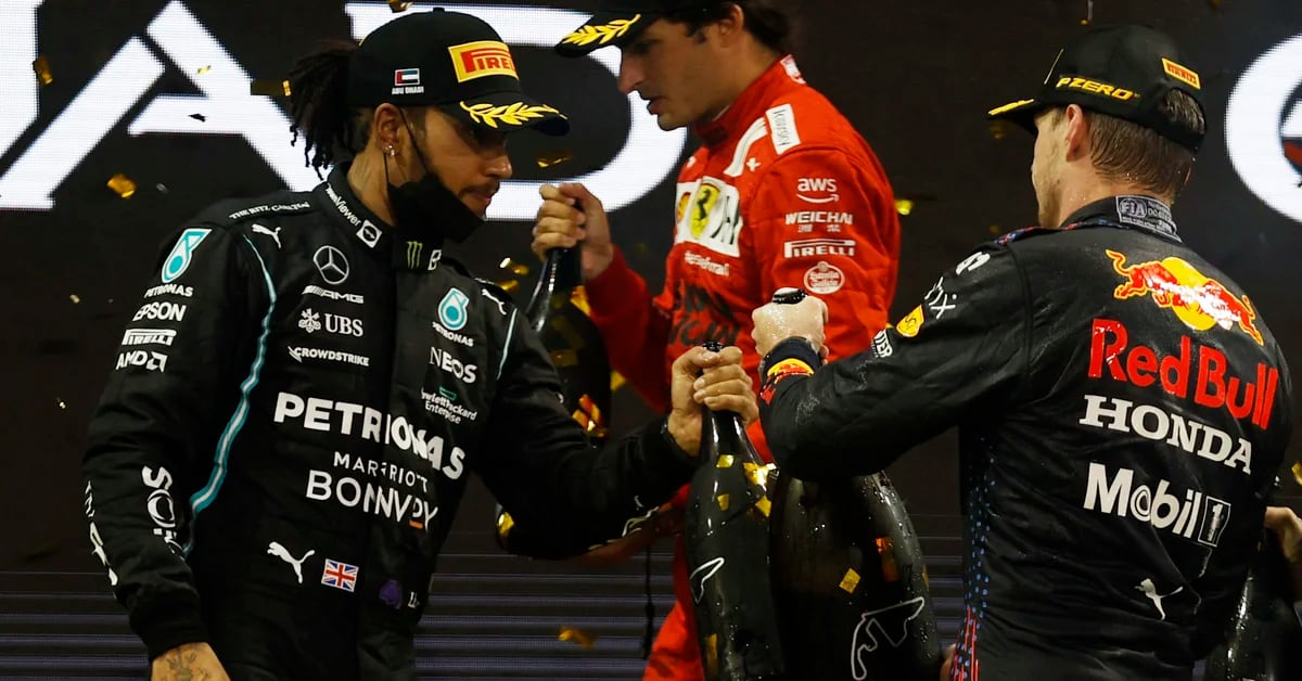 Mercedes beendet die umstrittene Definition der Formel 1 mit einer suggestiven Botschaft an Verstappen