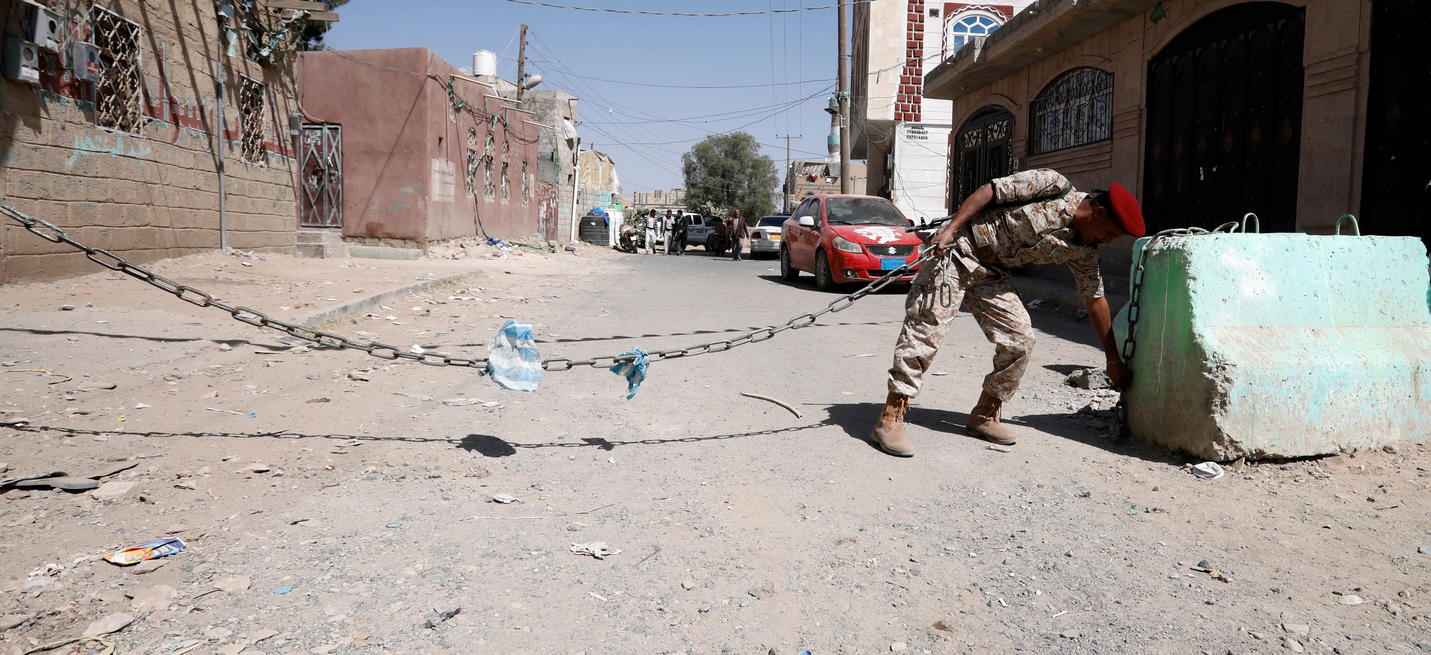Emiratos Árabes Interceptaron varios drones hostiles que fueron lanzados al país
