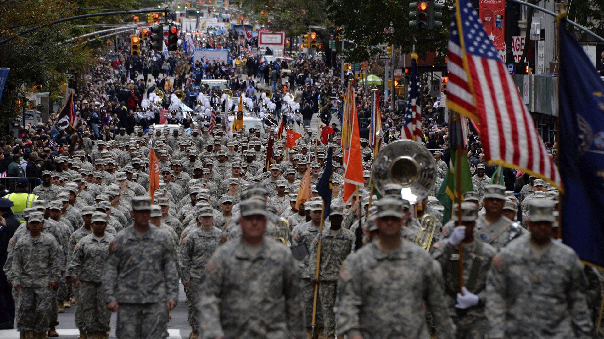 Un desfile de veteranos de las Fuerza Armada de EEUU. Foto: EFE 