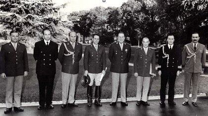 Perón, con su uniforme, tras la restitución