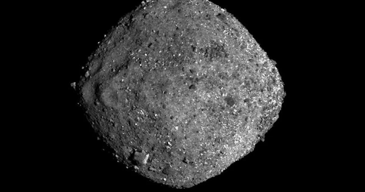 Wertvolle Proben des Asteroiden Bennu werden heute auf der Erde eintreffen