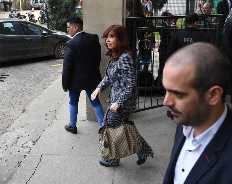Cristina Kirchner deberá volver a Comodoro Py (Maximiliano Luna)