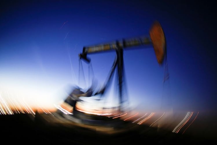 La guerra de precios entre Rusia y Arabia Saudita puso en jaque los precios mundiales del petróleo (Foto: Reuters / Angus Mordant)