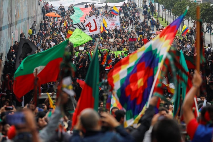 Protestas en Bogotá, Colombia. (REUTERS/Carlos Jasso)