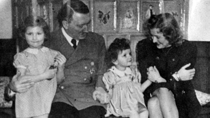 Las Ultimas 48 Horas De Hitler Y Eva Braun Casamiento En El Bunker El Asesinato De Un Cunado Y El Pacto Suicida Infobae