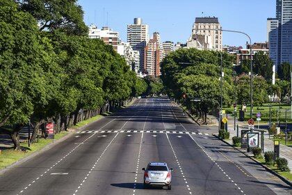 De acuerdo al experto, en Buenos Aires ya se debería levantar la cuarentena (Photo by RONALDO SCHEMIDT / AFP)