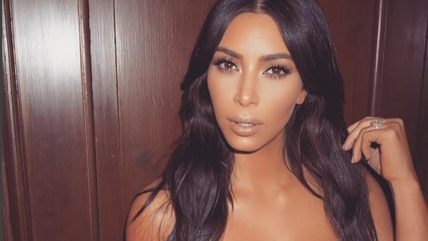 Kim Kardashian (Instagram: @kimkardashian)