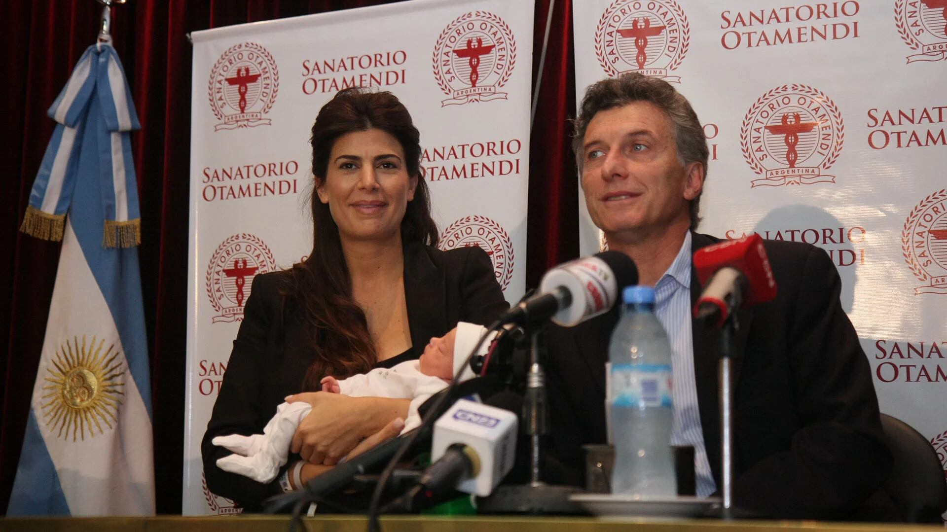 Durante el encuentro, Macri desestimó que Juliana Awada esté embarazada