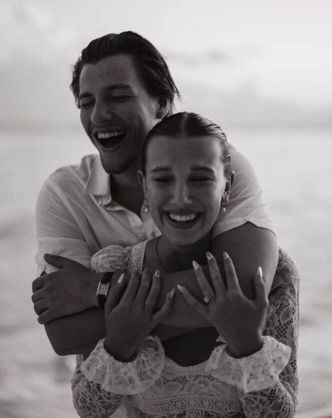 Después de conocernos, supimos que no queríamos separarnos nunca", dijo Millie sobre su decisión de haberse casado (Instagram: @milliebobbybrown)