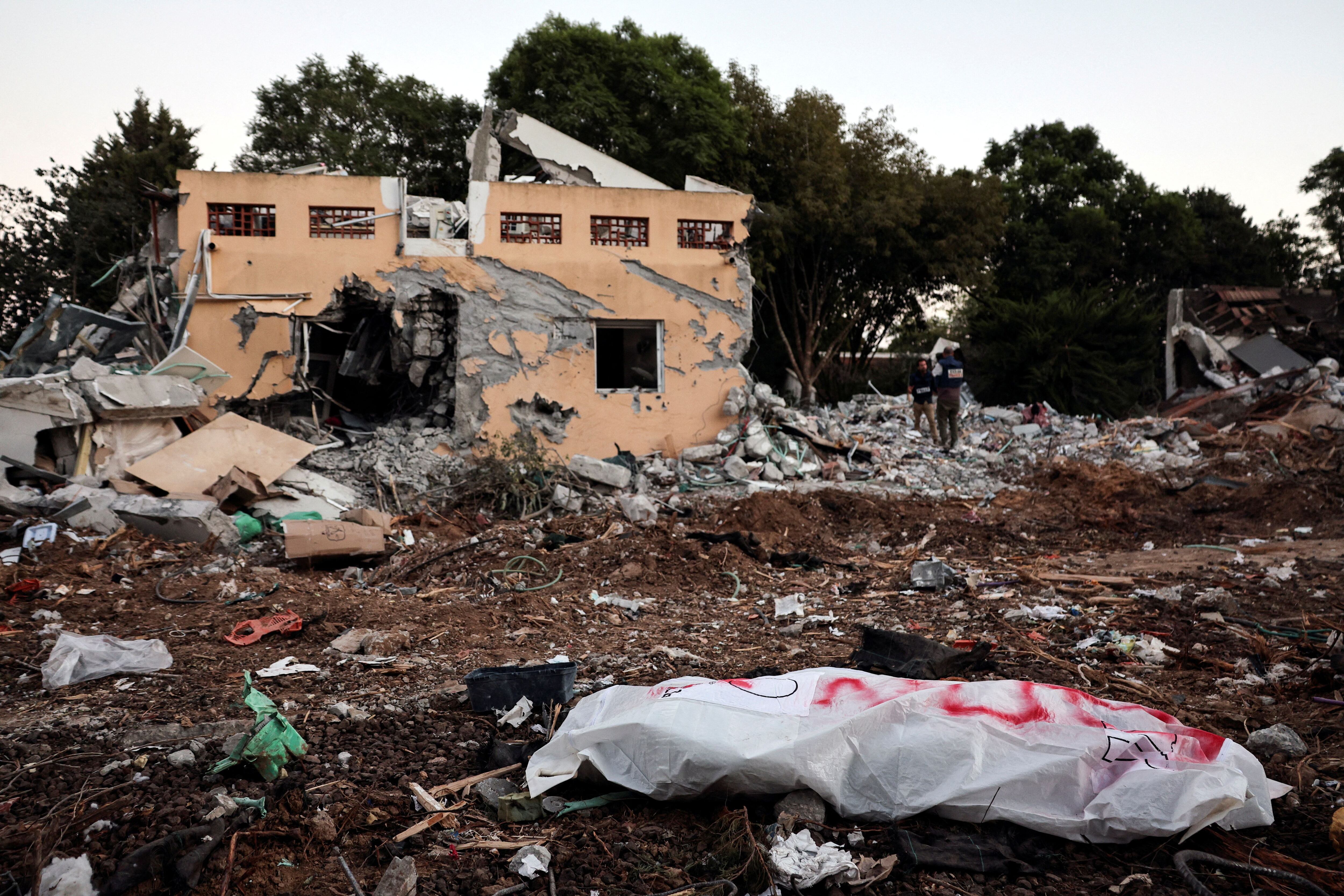 Guterres pidió evitar una escalada del conflicto, que ya se cobró la vida de 1.200 inocentes del lado israelí (REUTERS)