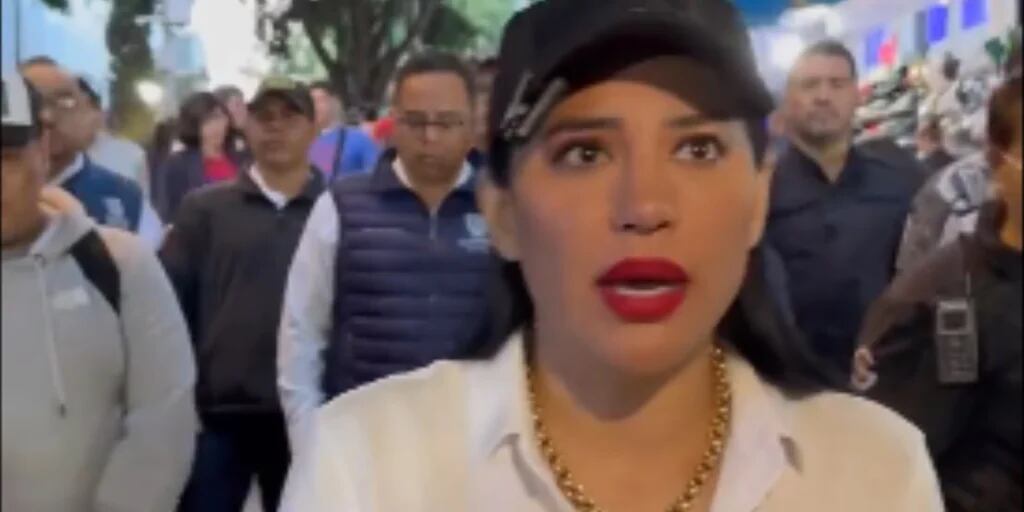 Sandra Cuevas exige a Martí Batres que se recupere la Glorieta de Insurgentes: “Es un baño público”