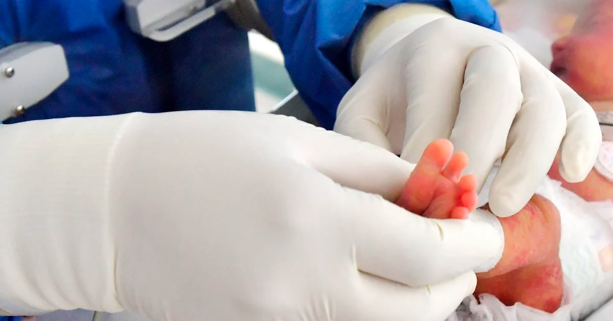 “Più di 40 malattie congenite” sollecitano l’espansione dello screening neonatale