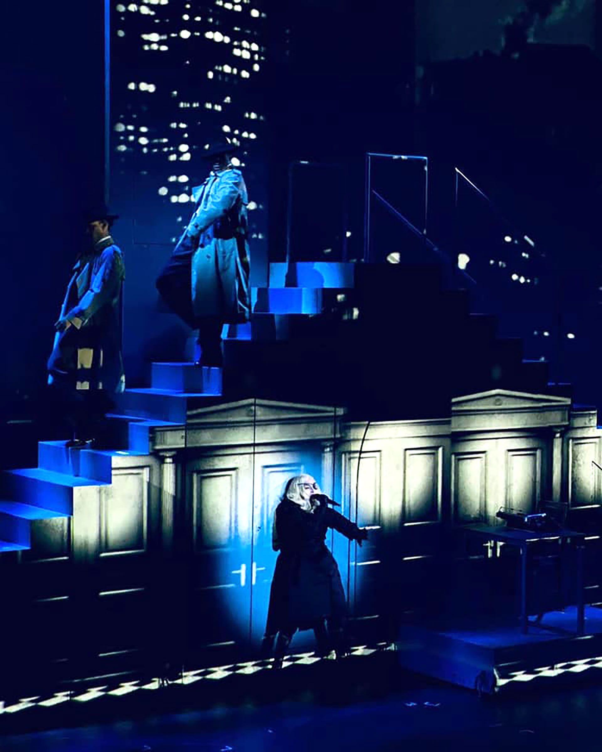 (Facebook: Madonna)