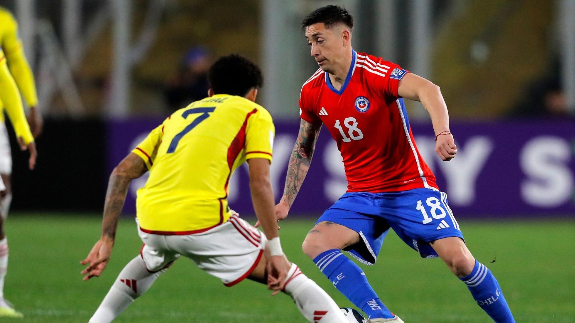 Chile y Colombia se enfrentaron este 12 de setiembre en Santiago por la segunda jornada de las Eliminatorias 2026 - Créditos: AFP