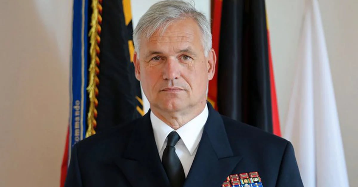 Der Chef der deutschen Marine trat zurück, nachdem er eine diplomatische Krise mit der Ukraine ausgelöst hatte, weil er Putin gelobt hatte