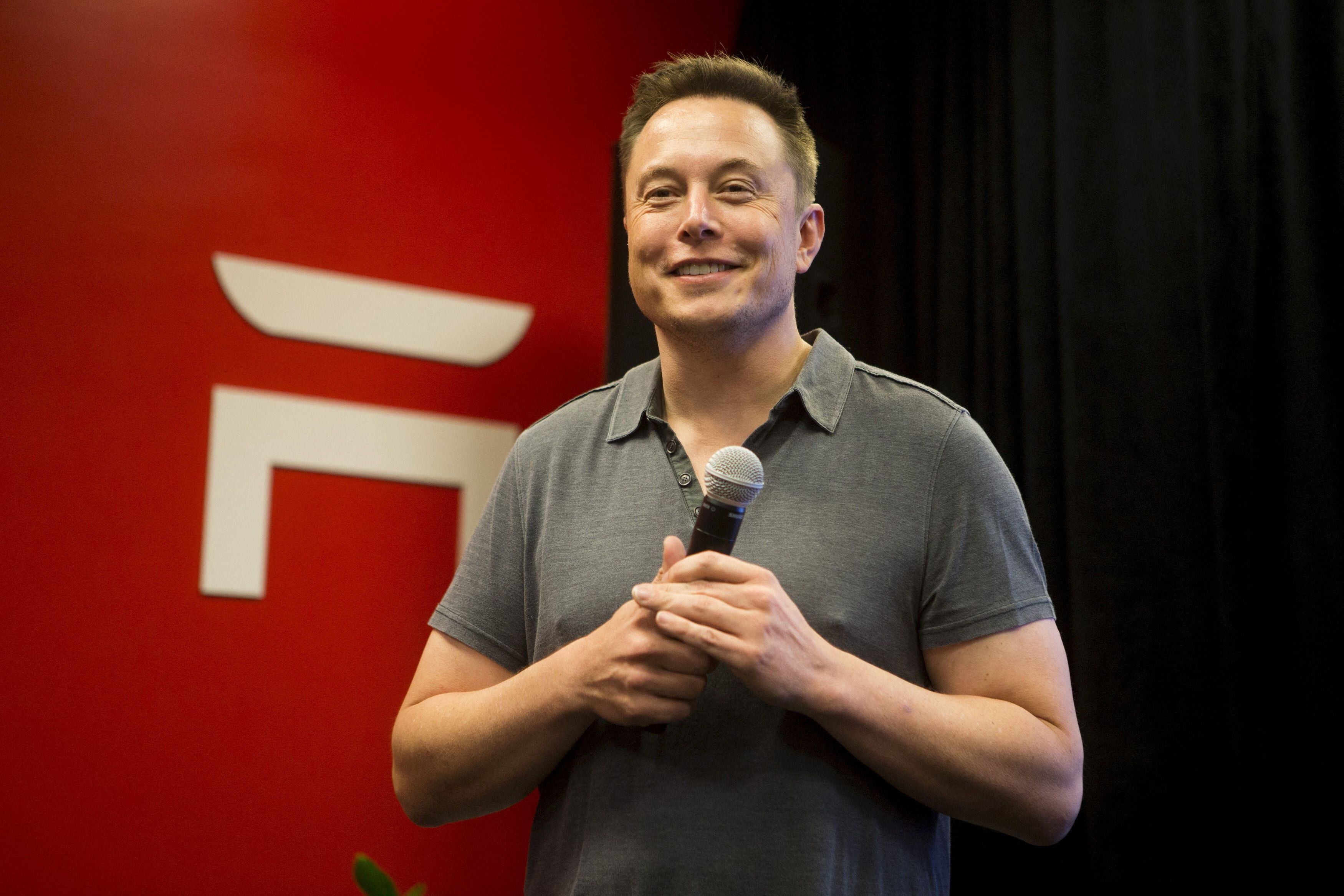 Elon Musk, el fundador de Tesla, empresa que escaló de la quinta a la segunda posición del ranking. REUTERS