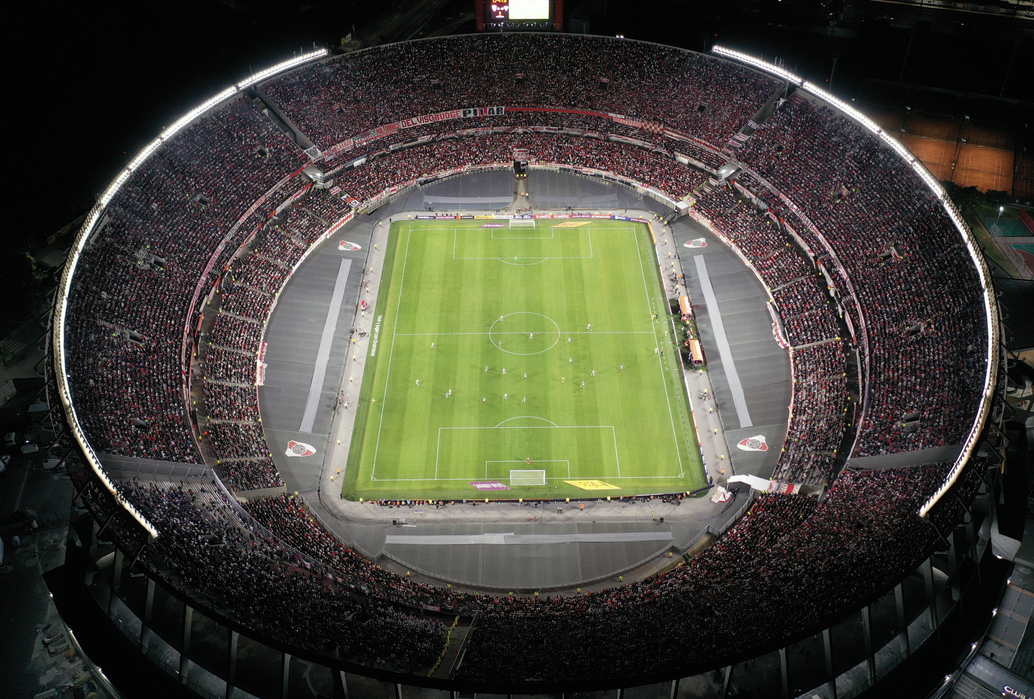 vista aérea estadio Mas Monumental