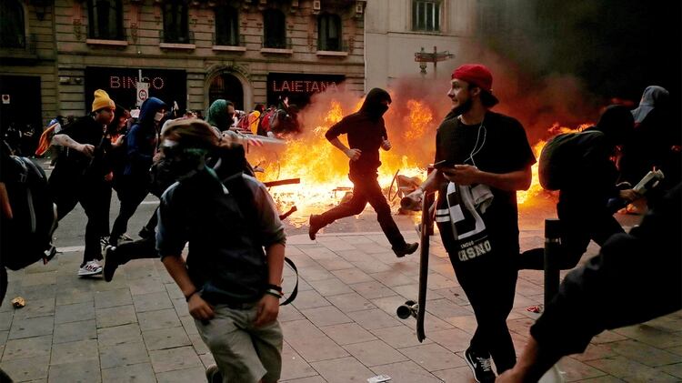 Hay incidentes en las calles de Barcelona (AFP)