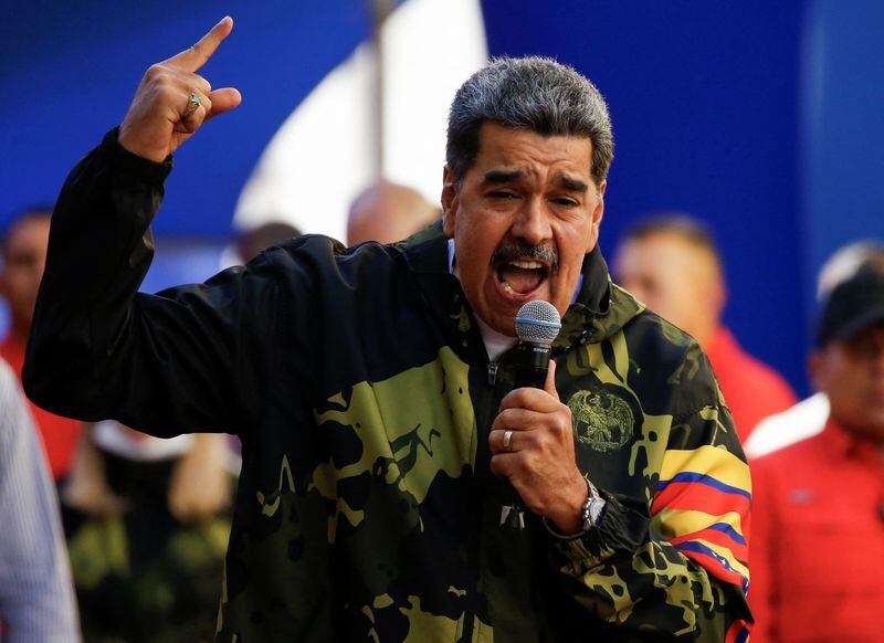 El dictador de Venezuela, Nicolás Maduro, se dirige a sus partidarios en un evento en Caracas, Venezuela, el 23 de enero de 2024. REUTERS/Leonardo Fernández Viloria/Archivo