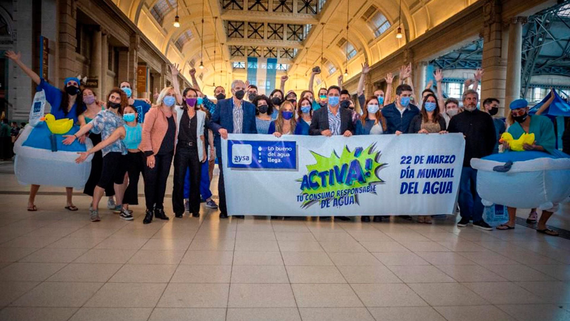 Aysa Wassertag Kampagne malena galmarini