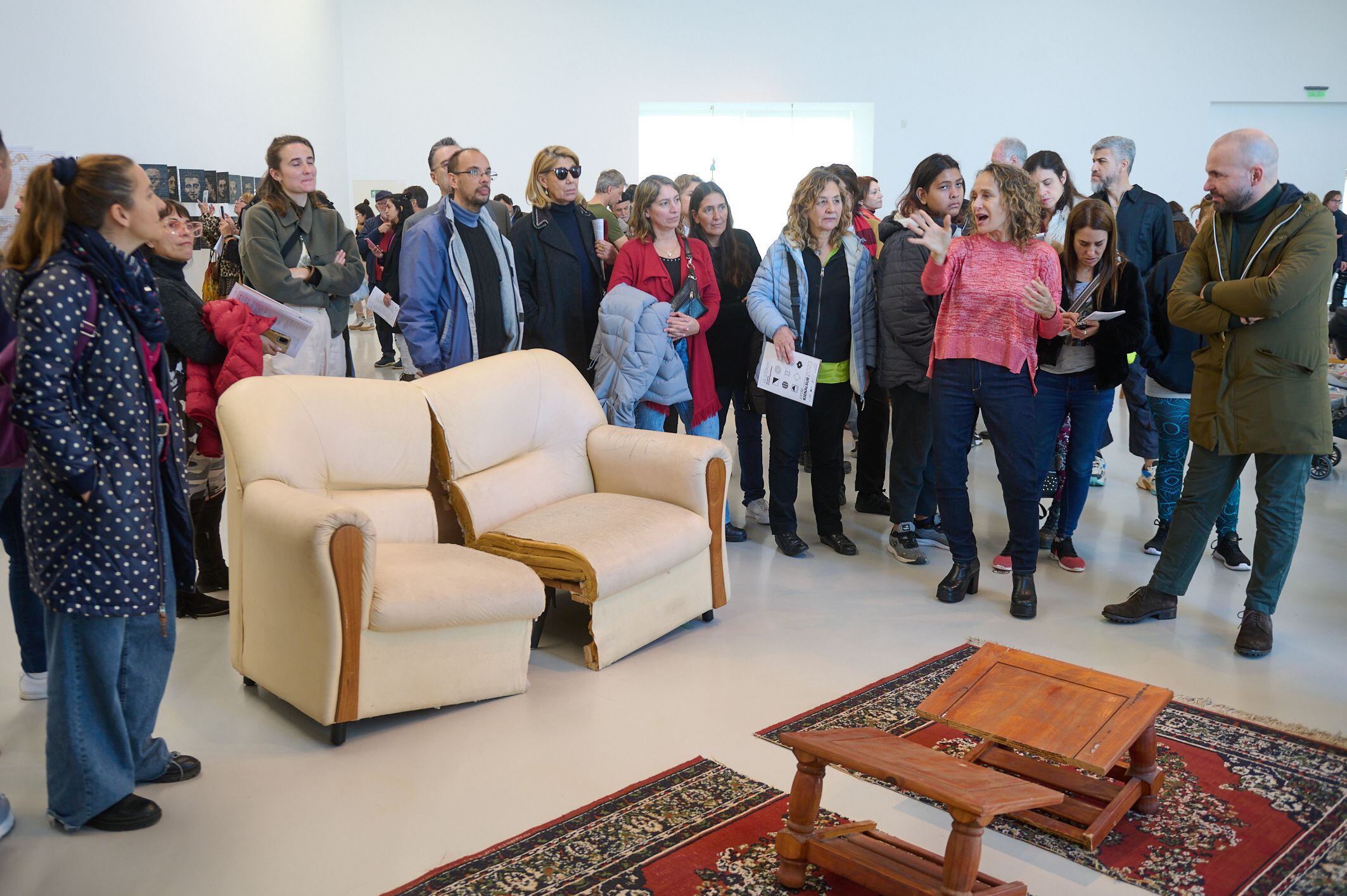 Florencia Battiti habla sobre "Democracia", de Pierre Ardouvin