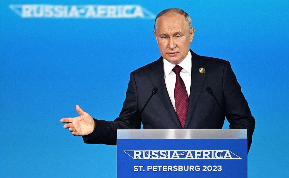 El presidente ruso Vladimir Putin participa en la sesión plenaria del Foro Económico y Humanitario Rusia-África el 27 de julio de 2023
Europa Press/Contacto/Oficina del Presidente de Rusia