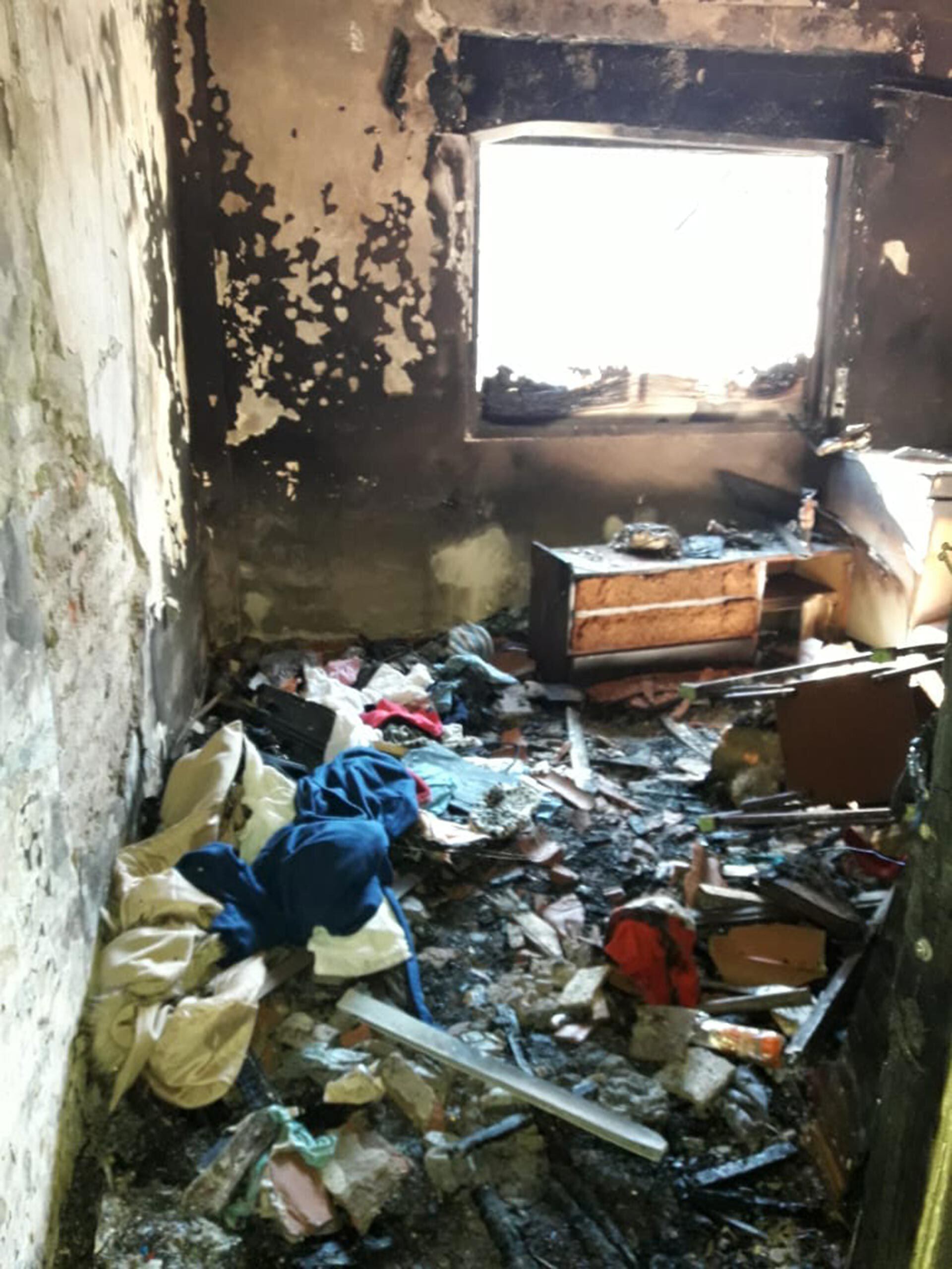 Imagen de la casa de Chiapello tras el ataque