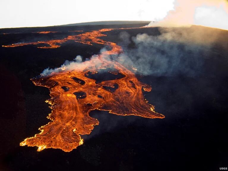 La última erupción del Mauna Loa antes de la que está en curso: el 25 de marzo de 1984 