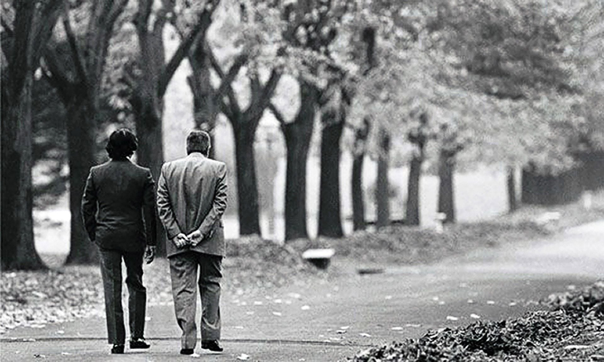Pacto de Olivos: la histórica foto del entonces presidente Carlos Menem y Raúl Alfonsín en la Quinta Presidencial, donde se gestó ese acuerdo en 1994 (Foto:NA)