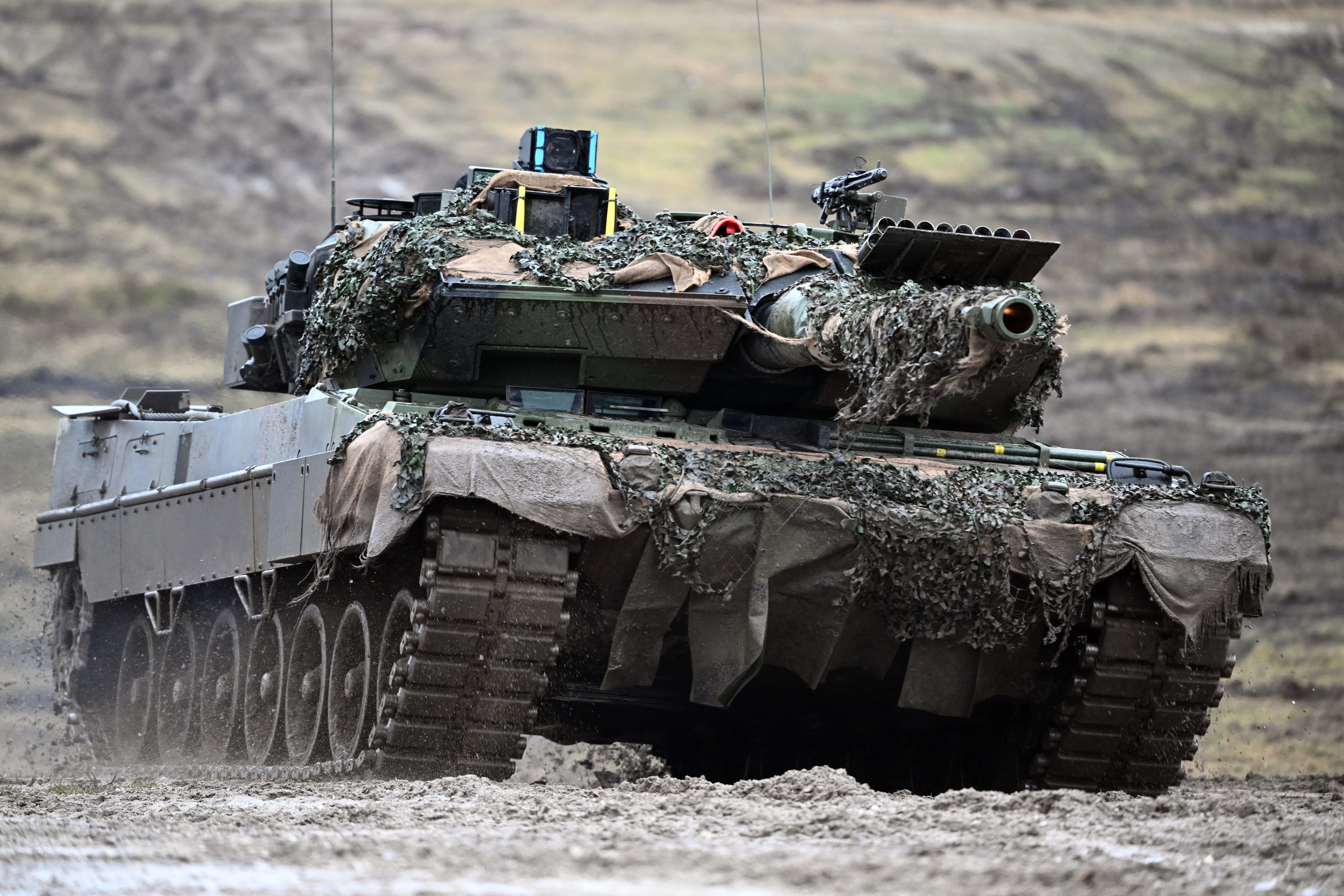 Ucrania mostró combates con el tanque Leopard 2 alemán en el frente de batalla en Zaporizhzhia