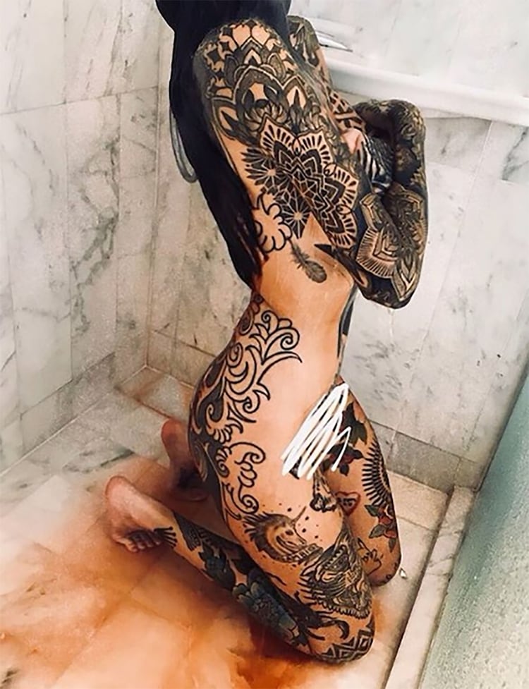 La foto de Cande en la ducha (Instagram)