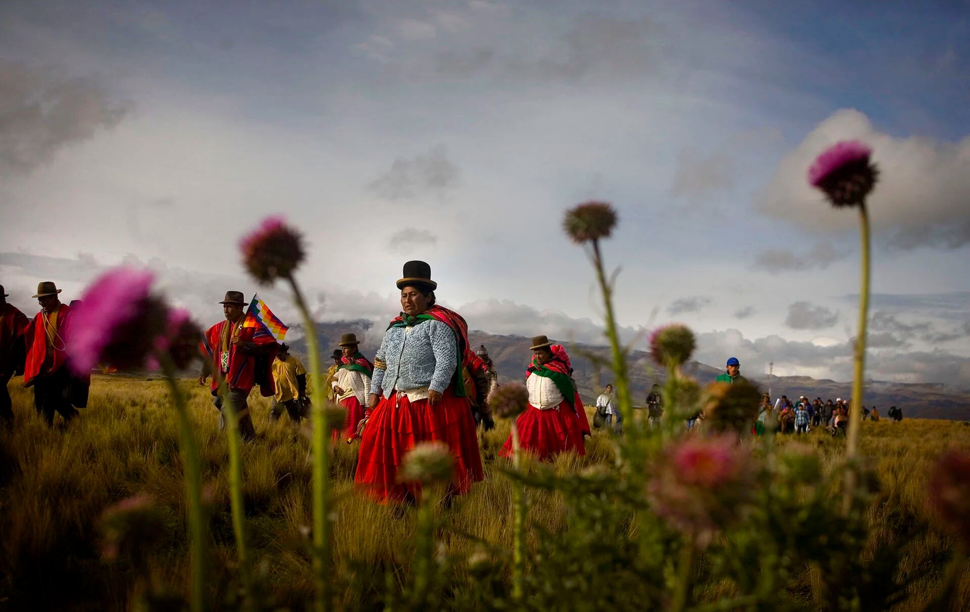 Ceremonia ancestral realizada en el sitio arqueológico de Tiwanaku en homenaje a Evo Morales (Nivolo Facundo)