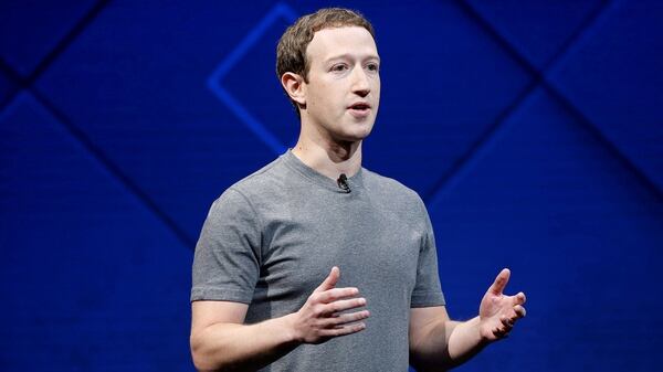 Mark Zuckerberg reconoció que los datos de sus usuarios fueron abusados por falta de protección. (Reuters)