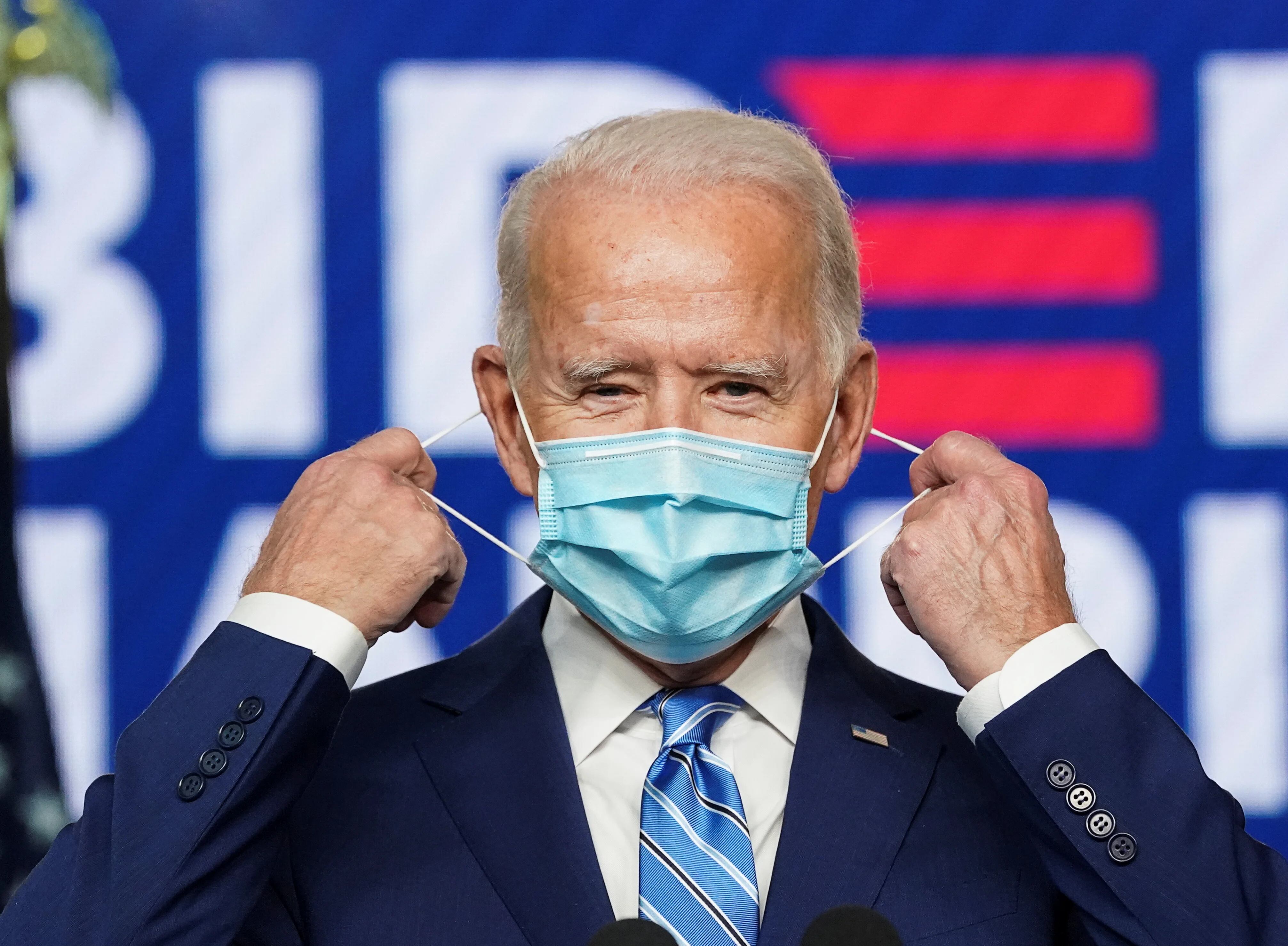 El COVID de Biden a los 79 años y con 4 dosis: qué revela el virus y cuál es el pronóstico en los adultos añosos 