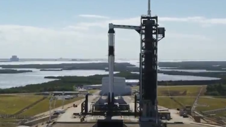 El lanzamiento de un cohete de SpaceX (Twitter @ElonMusk)