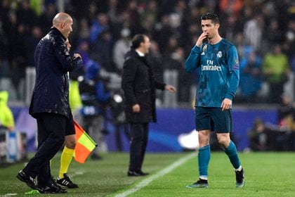Mourinho explotó al máximo el poder ofensivo de Cristiano Ronaldo pero fue Zidane que lo convirtió en delantero y lo convenció de gestionar sus minutos (Foto: AFP)