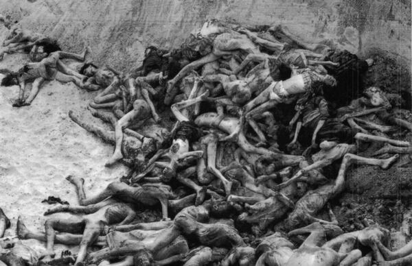 Una de las fotos más crudas que refleja la matanza de judíos por el régimen nazi