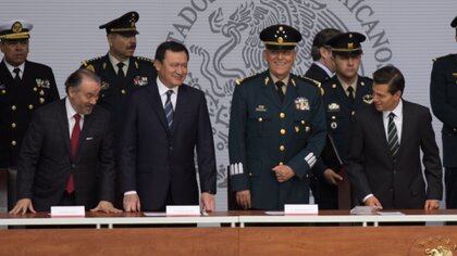 Osorio Chong sirvió en la oficina de Peña Nieto junto a Cienfuegos en 2012-2018 (Foto: Cuartoscuro)