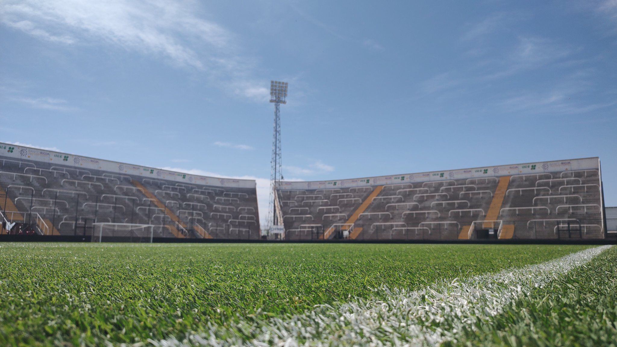 El estadio Carlos Augusto Mercado Luna, en La Rioja (@CopaArgentina)