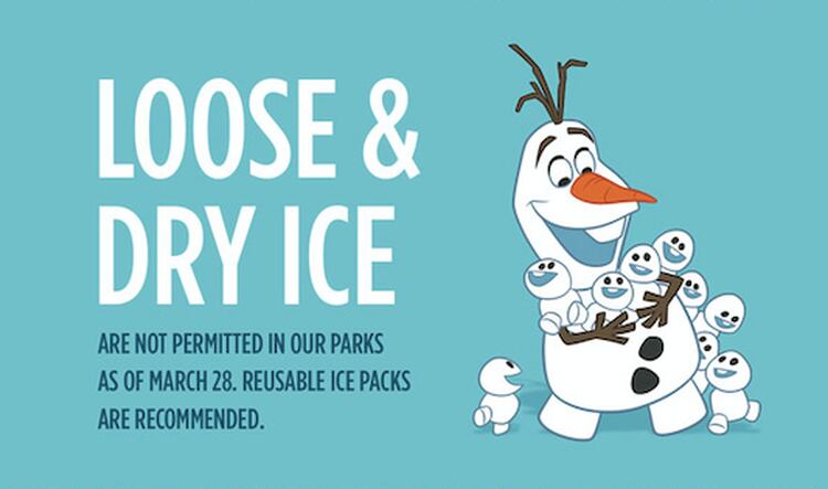 No podrá ingresar hielo normal ni seco, pero sí podrá proveerse de hielo de manera gratuita una vez dentro de los parques