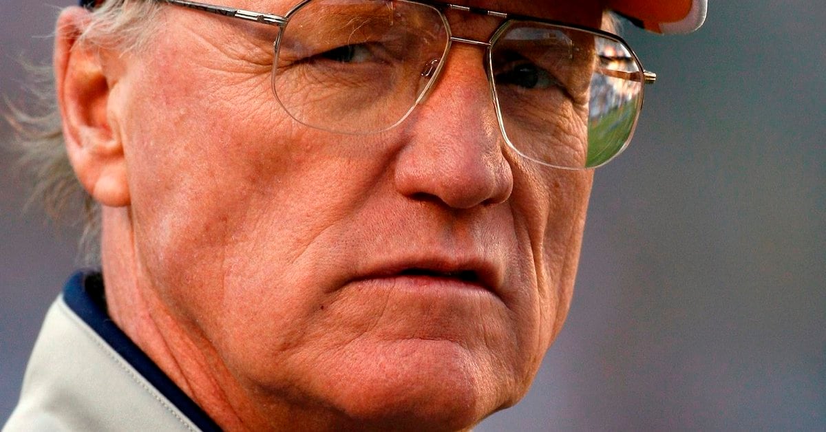 Schottenheimer, one of the NFL's great Coaches, dies at 77