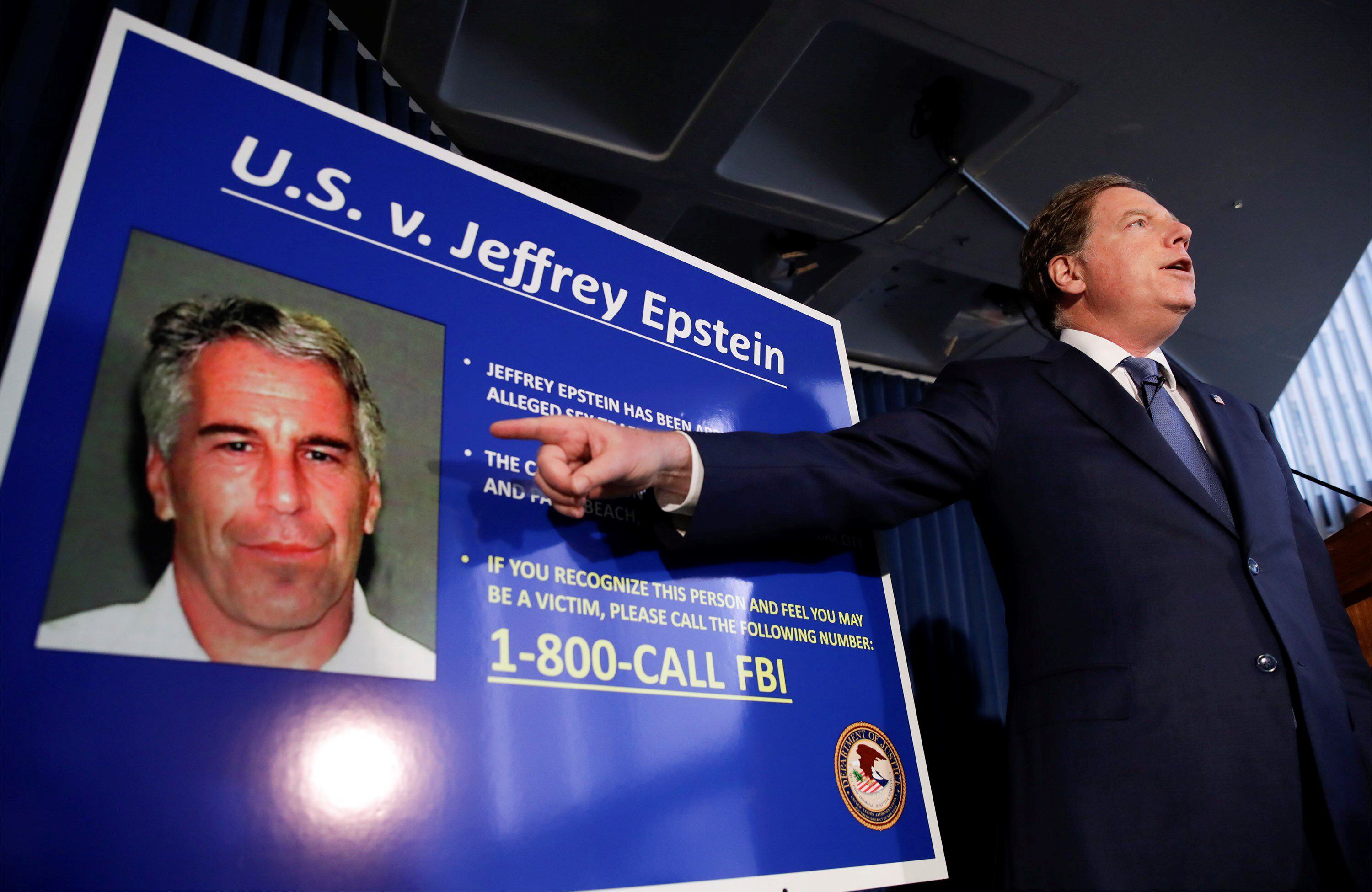 Gobernador de Florida, Ron DeSantis, expresa su intención de firmar ley que facilita la publicación de las transcripciones del gran jurado sobre Jeffrey Epstein. (EFE/ Jason Szenes)
