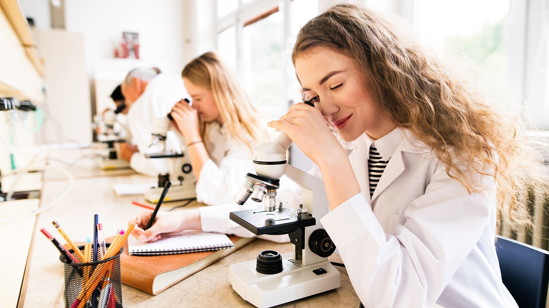 Hay sobradas evidencias de la mayor participación de hombres que mujeres, especialmente en las disciplinas STEM, acrónimo en inglés de ciencia, tecnología, ingeniería y matemática (science, technology, engineering and mathematics)