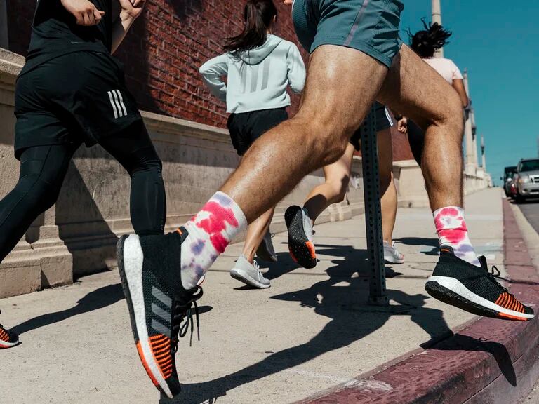 Oso polar igual transmitir Fiel a su estilo urbano y con innovación tecnológica, adidas presentó las  nuevas zapatillas para los 'runners' de la ciudad - Infobae