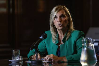 Beatriz Argimón es la primera mujer electa como vicepresidenta de Uruguay