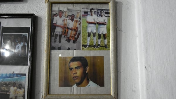 Las fotos de Ronaldo están por todas partes en las oficinas del club