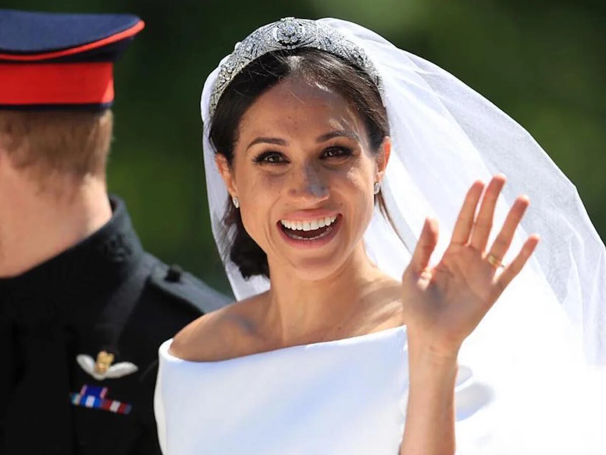 Las sorpresas de la boda real: el vestido de Meghan Markle y los nervios  del príncipe Harry - Infobae